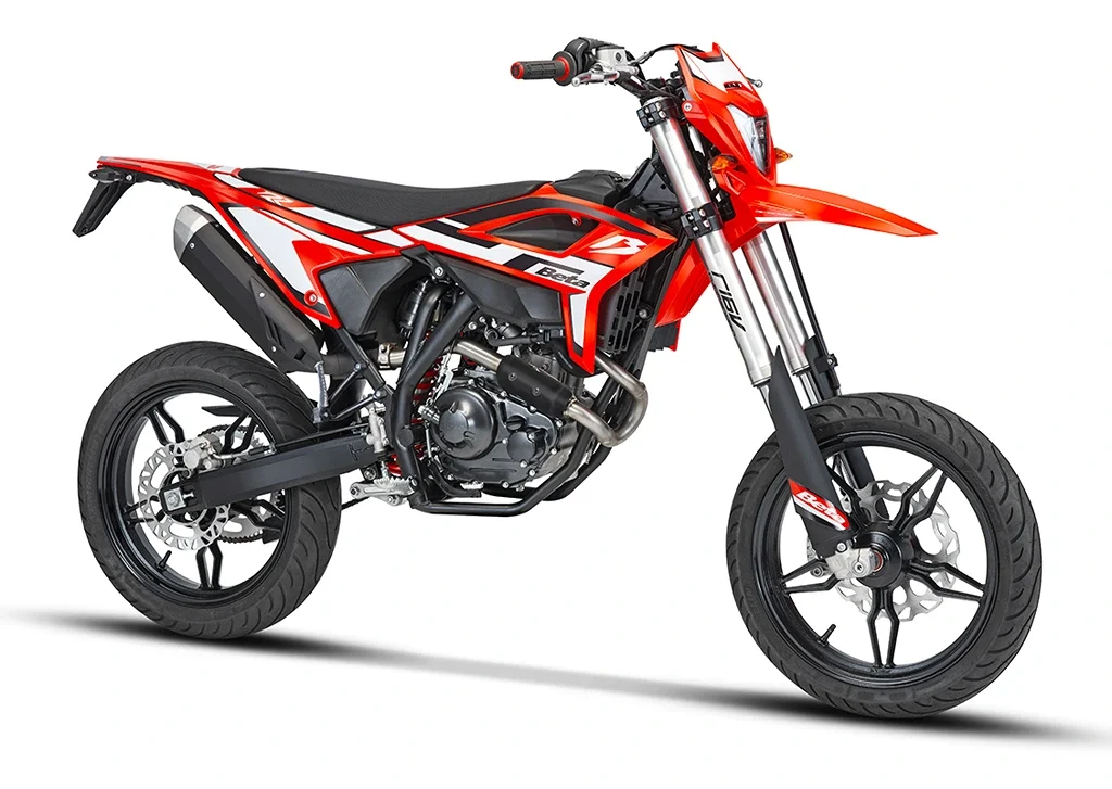 RR-125-4T-Motard-T-front-Red