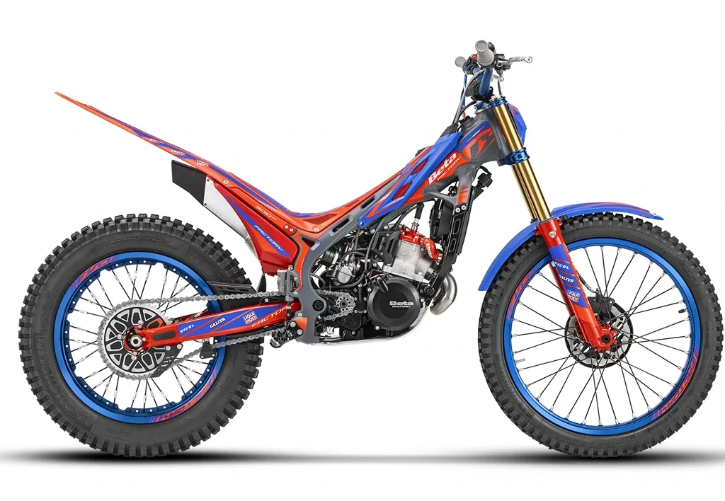 EVO-FACTORY-250-300-2T-MY-2025-2-2048x1208