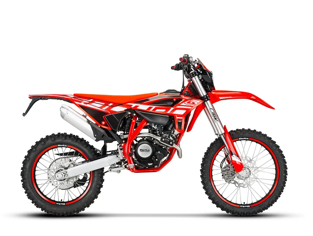 RR-4T-125-EN-Red-2048-1-2048x1319