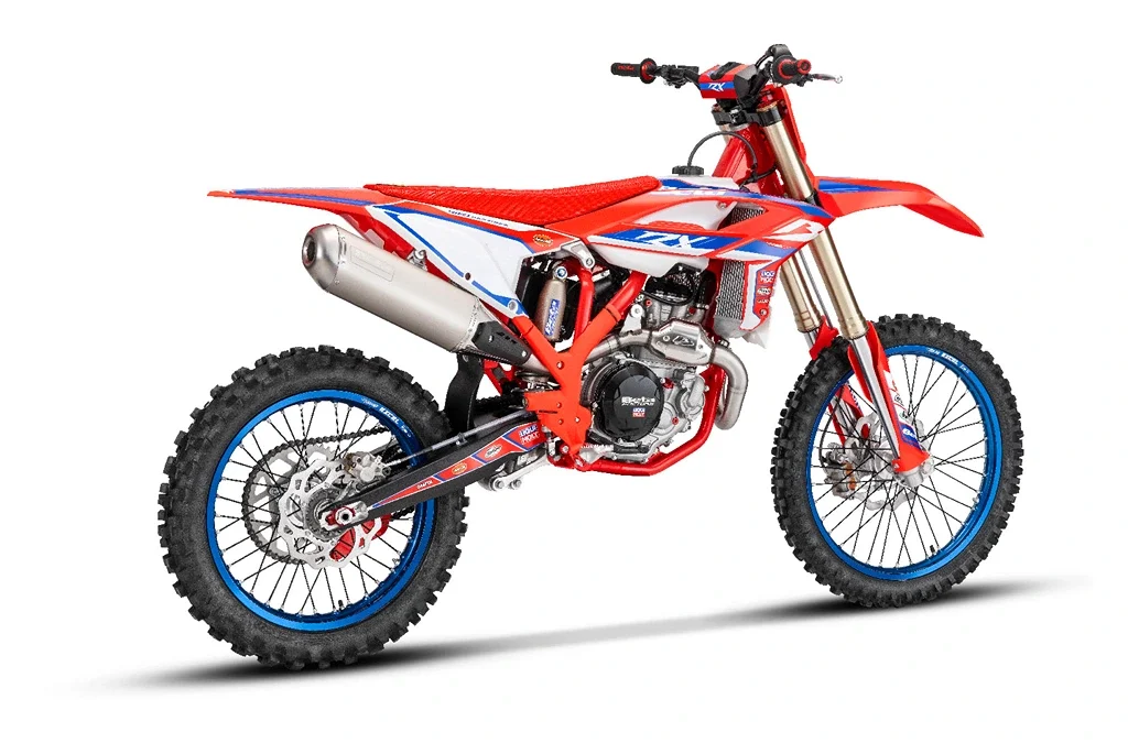 RX-450-4T-My25-cover-1